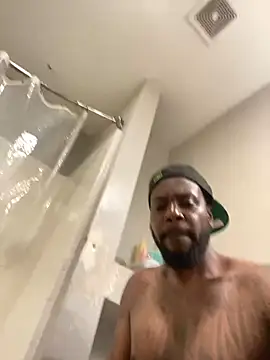 Snapshot of Mouththisbigdick chatting on 03-08-25, 04:50 Mouththisbigdick online show from 03-08-25, 04:50