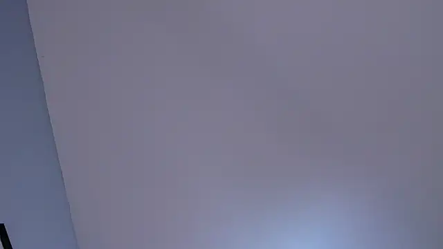 Snapshot of Melissa_23_ chatting on 10-09-25, 10:46 Melissa 23 online show from 10-09-25, 10:46