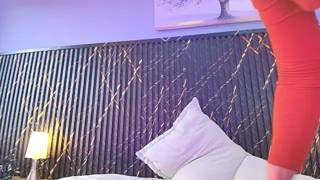 fiire nymph online show from 09-27-25, 07:30