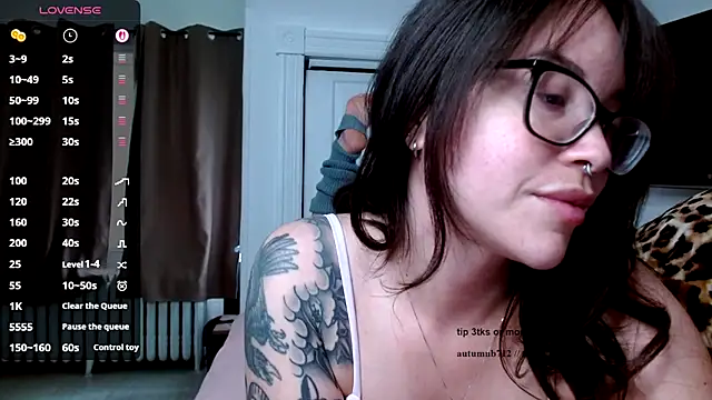 autumnb712 online show from 09-29-25, 04:34