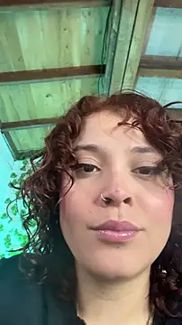 LiraSonnett online show from 12-16-25, 09:09