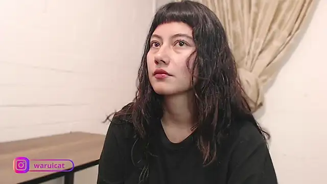 Laury uri online show from 02-12-26, 01:33