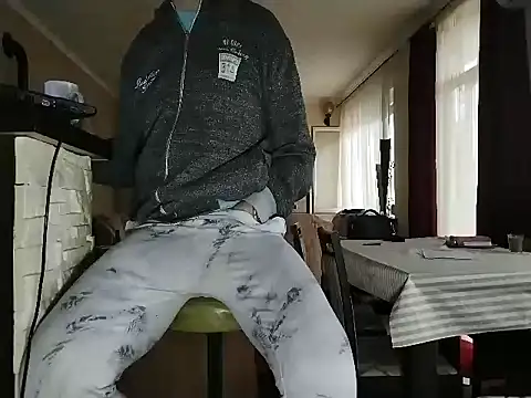 Snajperbaba online show from 04-21-26, 04:34