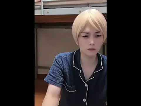 Snapshot of mgnhiroyuki chatting on 10-19-25, 12:00 mgnhiroyuki online show from 10-19-25, 12:00