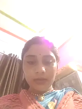 Snapshot of Beautiful_Puja chatting on 03-02-25, 01:05 Beautiful Puja online show from 03-02-25, 01:05