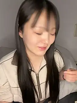 Snapshot of MinaKubo chatting on 05-23-26, 01:26 MinaKubo online show from 05-23-26, 01:26