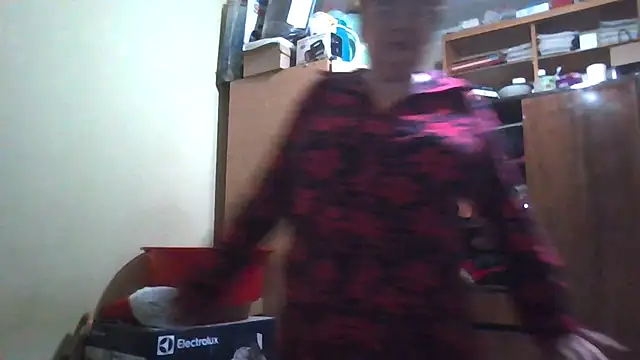 Queen-Elizabeth-25 online show from 03-08-25, 07:31