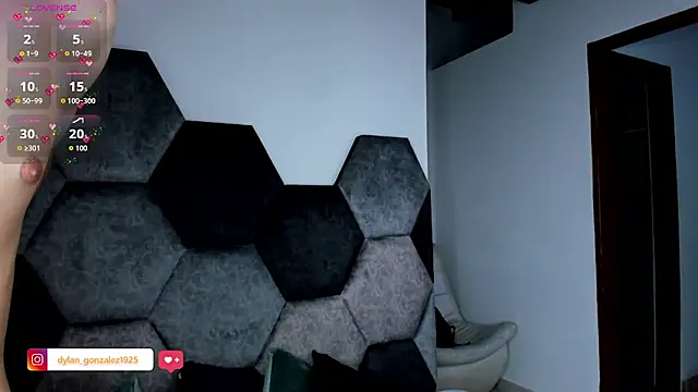 Snapshot of Dylan_Turnerr chatting on 09-09-25, 09:03 Dylan Turnerr online show from 09-09-25, 09:03