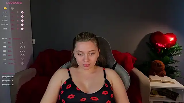 christie luv online show from 02-19-26, 09:16