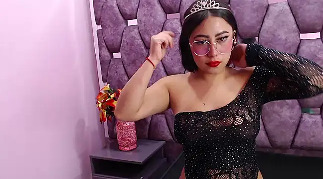 Sofia Daemon online show from 03-20-25, 01:04