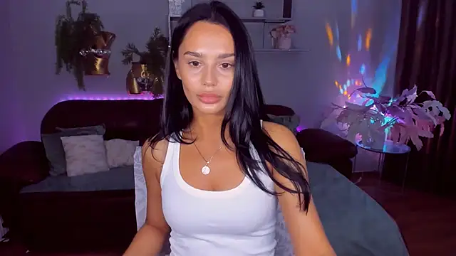Snapshot of DanaSincere chatting on 05-25-26, 03:45 DanaSincere online show from 05-25-26, 03:45