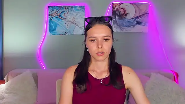 EmelyMason online show from 07-06-26, 02:25
