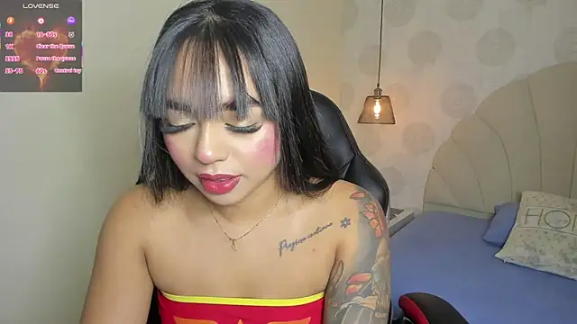 AGATHASMITH5 online show from 10-17-25, 03:31