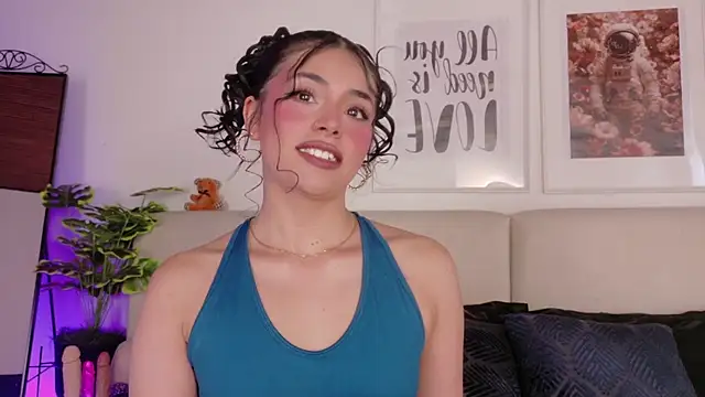 SaritaBratz online show from 03-28-26, 09:47