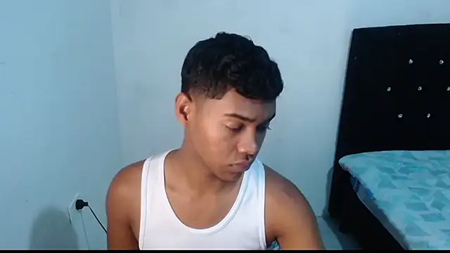 Jampier sexyboy online show from 03-12-25, 04:35