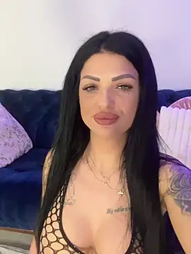 Snapshot of IrisRossie chatting on 05-09-26, 05:01 IrisRossie online show from 05-09-26, 05:01