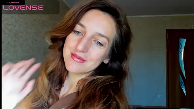desired zzoya online show from 06-19-26, 12:59
