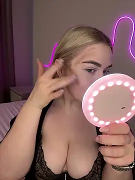 April Vancee online show from 03-13-25, 06:37