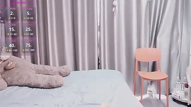 guoguo7777777 online show from 09-12-25, 07:19