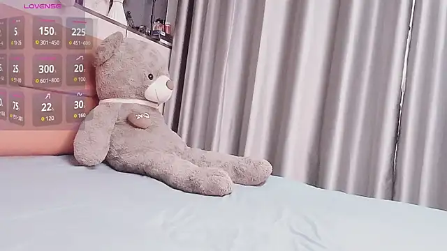 guoguo7777777 online show from 09-13-25, 09:53