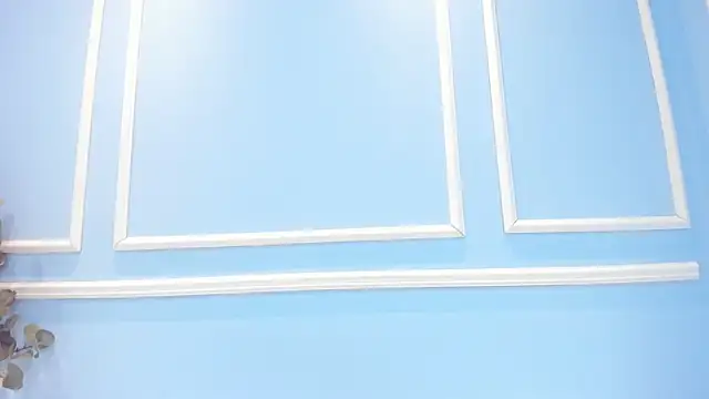 Lucy Canel online show from 10-19-25, 07:25