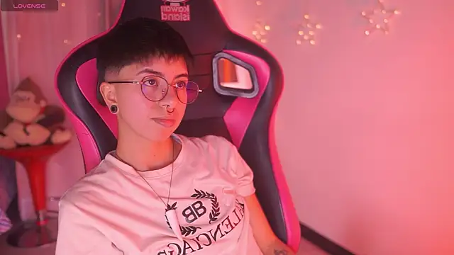 tommy blue online show from 03-31-26, 12:34