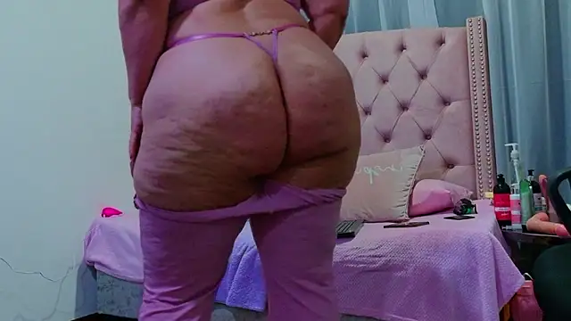 scarlettbooty online show from 09-19-25, 01:40