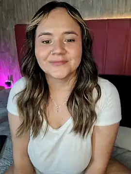 Snapshot of mandy-moore chatting on 05-02-26, 01:43 mandy-moore online show from 05-02-26, 01:43