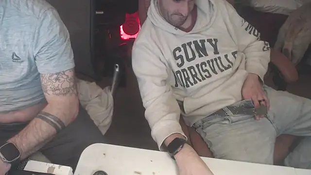 weknowourworth6999 online show from 10-26-25, 10:04