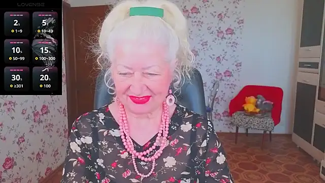 Snapshot of Maya_Mayflower chatting on 05-18-26, 03:46 Maya Mayflower online show from 05-18-26, 03:46