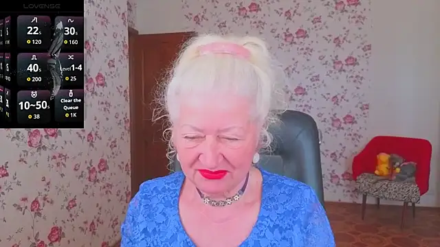 Snapshot of Maya_Mayflower chatting on 05-24-26, 04:06 Maya Mayflower online show from 05-24-26, 04:06