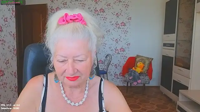 Snapshot of Maya_Mayflower chatting on 06-22-26, 03:19 Maya Mayflower online show from 06-22-26, 03:19