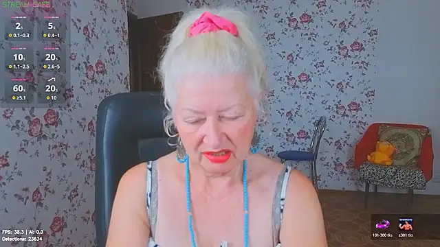 Snapshot of Maya_Mayflower chatting on 07-26-26, 03:36 Maya Mayflower online show from 07-26-26, 03:36
