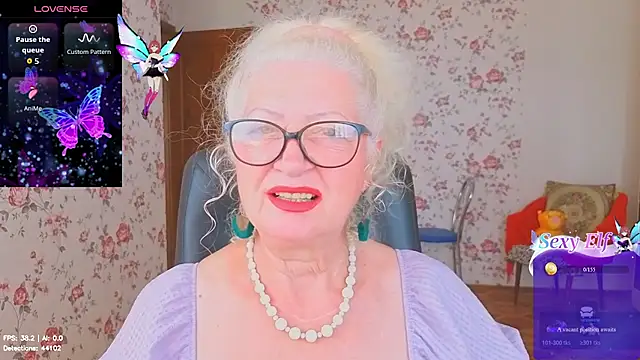 Snapshot of Maya_Mayflower chatting on 07-31-26, 08:36 Maya Mayflower online show from 07-31-26, 08:36