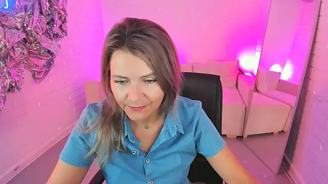 NicoleHitman online show from 07-05-26, 01:18