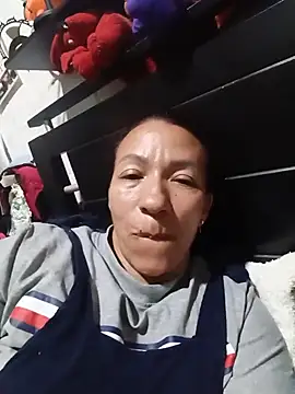 Snapshot of Antonela45 chatting on 07-22-26, 12:02 Antonela45 online show from 07-22-26, 12:02