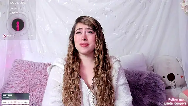 julieta cooper20 online show from 07-19-26, 04:27