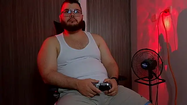 Edmund98 online show from 02-28-26, 04:13