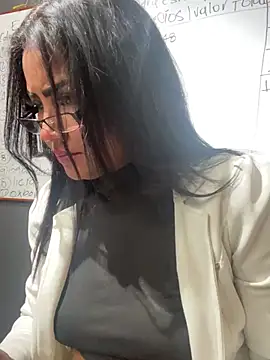 Ariana Rodriguez online show from 03-19-25, 05:50