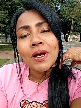 Ariana Rodriguez online show from 10-12-25, 12:59