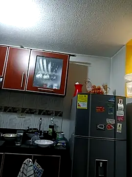 Ariana Rodriguez online show from 10-20-25, 02:39