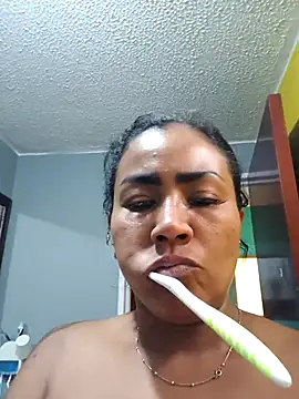 Ariana Rodriguez online show from 02-12-26, 12:44