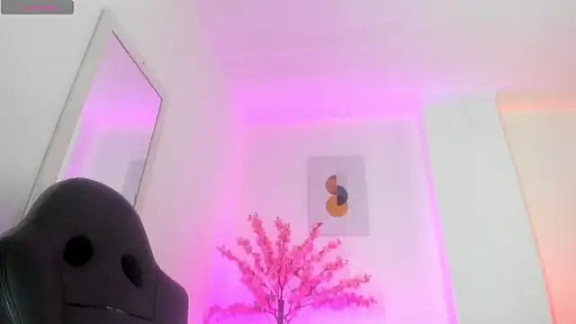 Ayliinn  online show from 04-28-26, 01:48