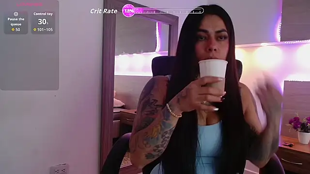 Snapshot of Cristal_Velle chatting on 09-10-25, 12:38 Cristal Velle online show from 09-10-25, 12:38