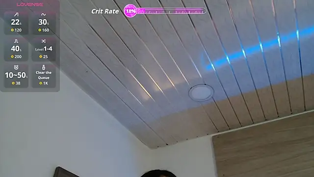 Snapshot of Cristal_Velle chatting on 09-15-25, 12:38 Cristal Velle online show from 09-15-25, 12:38