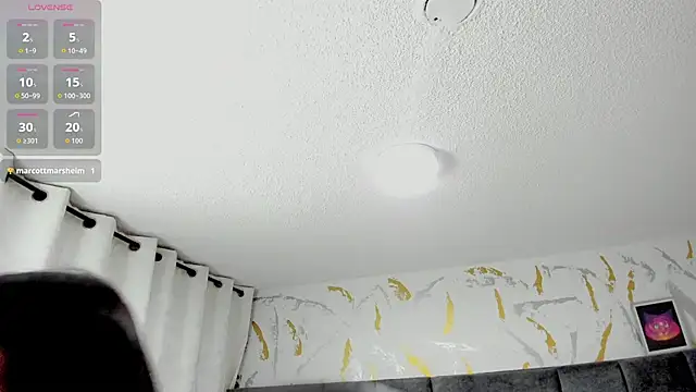 Snapshot of Cristal_Velle chatting on 12-03-25, 12:36 Cristal Velle online show from 12-03-25, 12:36