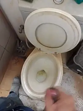 Snapshot of paugrosso553 chatting on 11-08-25, 01:44 paugrosso553 online show from 11-08-25, 01:44