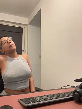 Melia Rayne online show from 03-06-26, 10:34