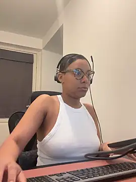 Melia Rayne online show from 03-17-26, 10:29