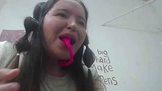 Snapshot of abbydirtys chatting on 10-26-25, 05:30 abbydirtys online show from 10-26-25, 05:30